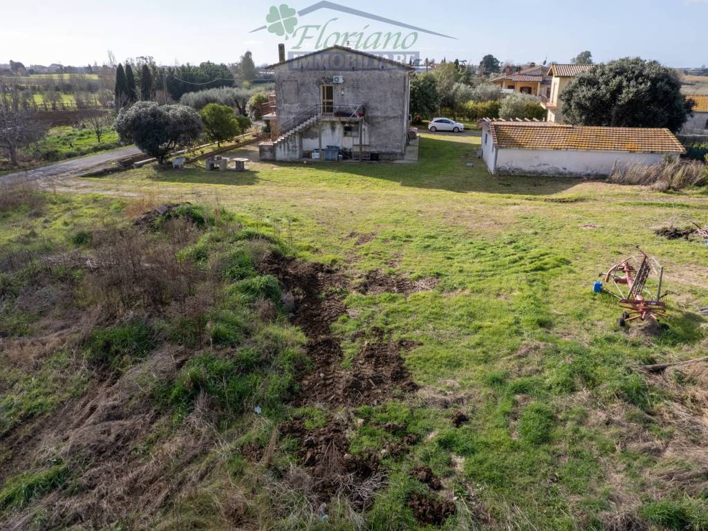 Rustico / casale a Montalto di castro in Strada Tavolaro - Foto 2