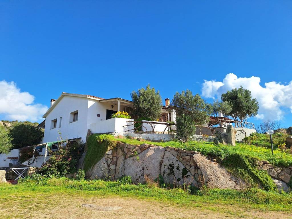 Rustico / casale a Arzachena in Via Scalia - Foto 5