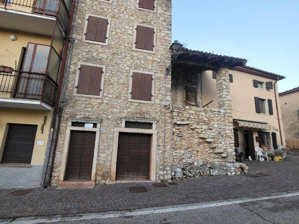Rustico / casale a San zeno di montagna in Via Lumini, 27 - Foto 3