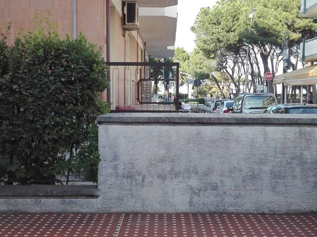 Appartamento a Alba adriatica in Via Lazio - Foto 3