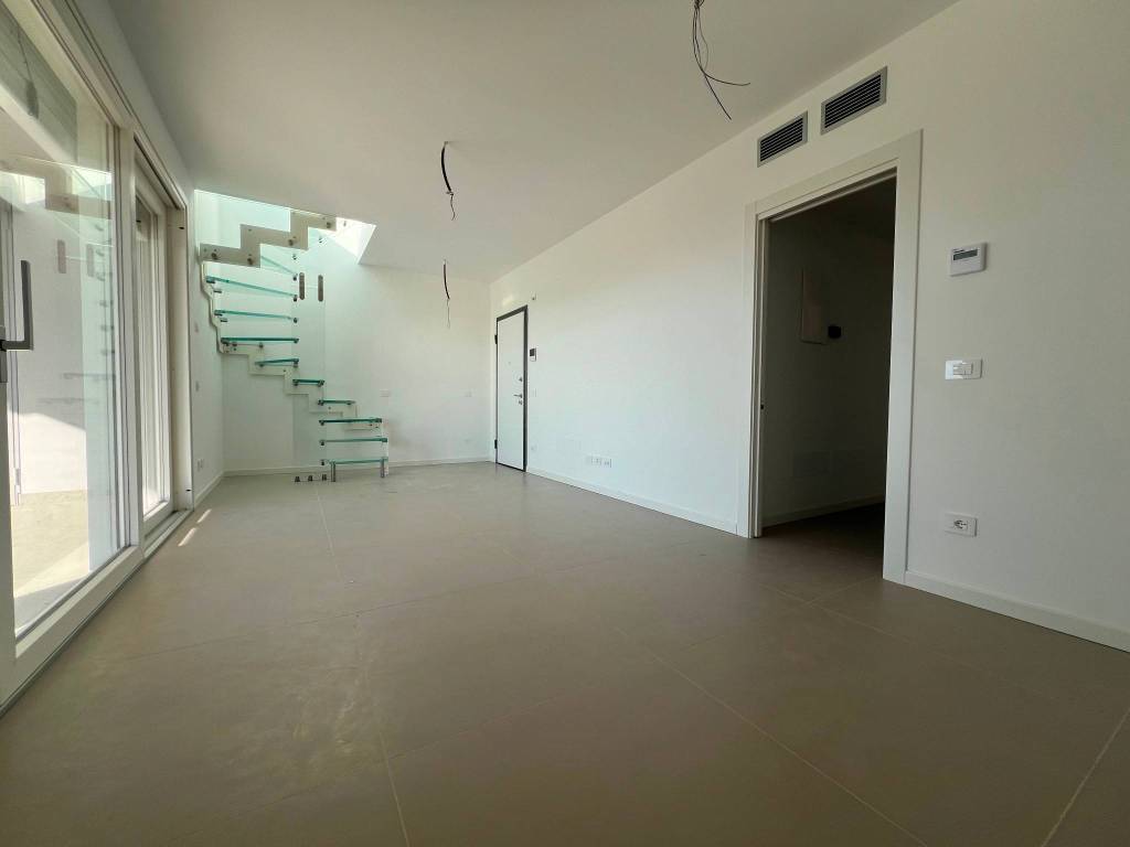 Attico / mansarda a Bardolino in Strada di Mure - Foto 3