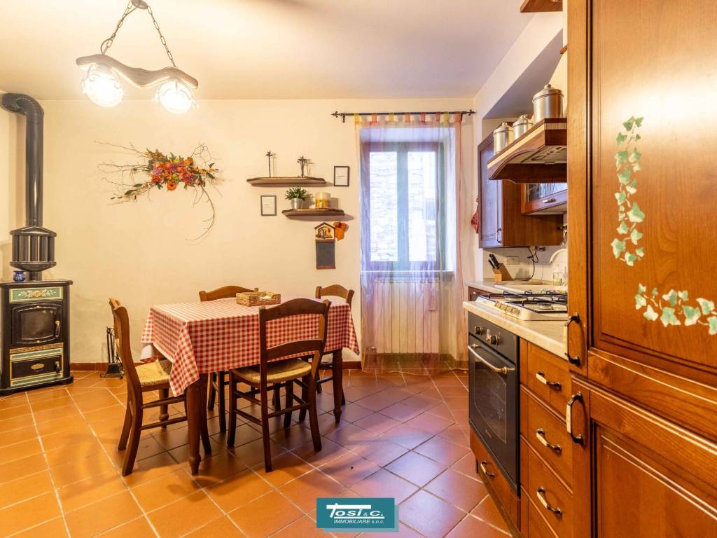 Appartamento a Stresa in Via Agli Orti, 7 - Foto 4