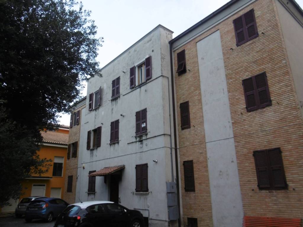 Appartamento a Montegranaro in Via Vittorio Veneto - Foto 2