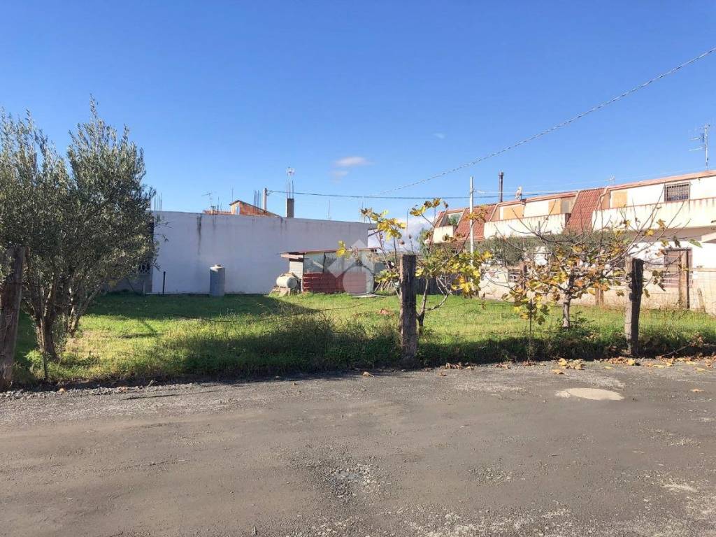 Terreno a Botricello in Via Pugno Chiuso - Foto 3