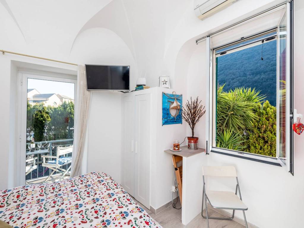 Appartamento a Finale ligure in Via Calice , 10 - Foto 5