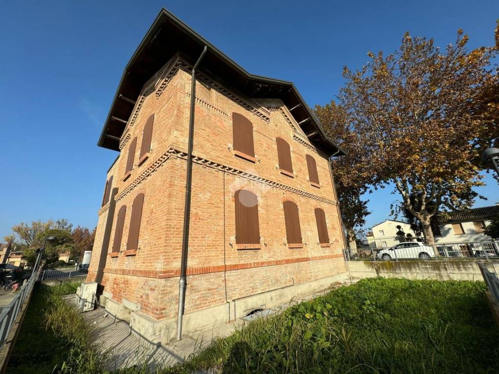 Immobile a Massa lombarda in via Martiri della Libertà, 61 - Foto 5