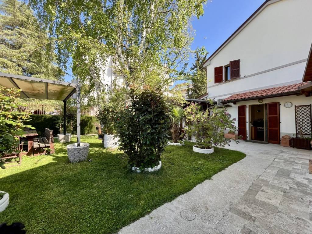 Villetta a schiera a Jesi in Via degli Appennini - Foto 2