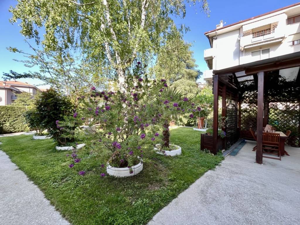 Villetta a schiera a Jesi in Via degli Appennini - Foto 4