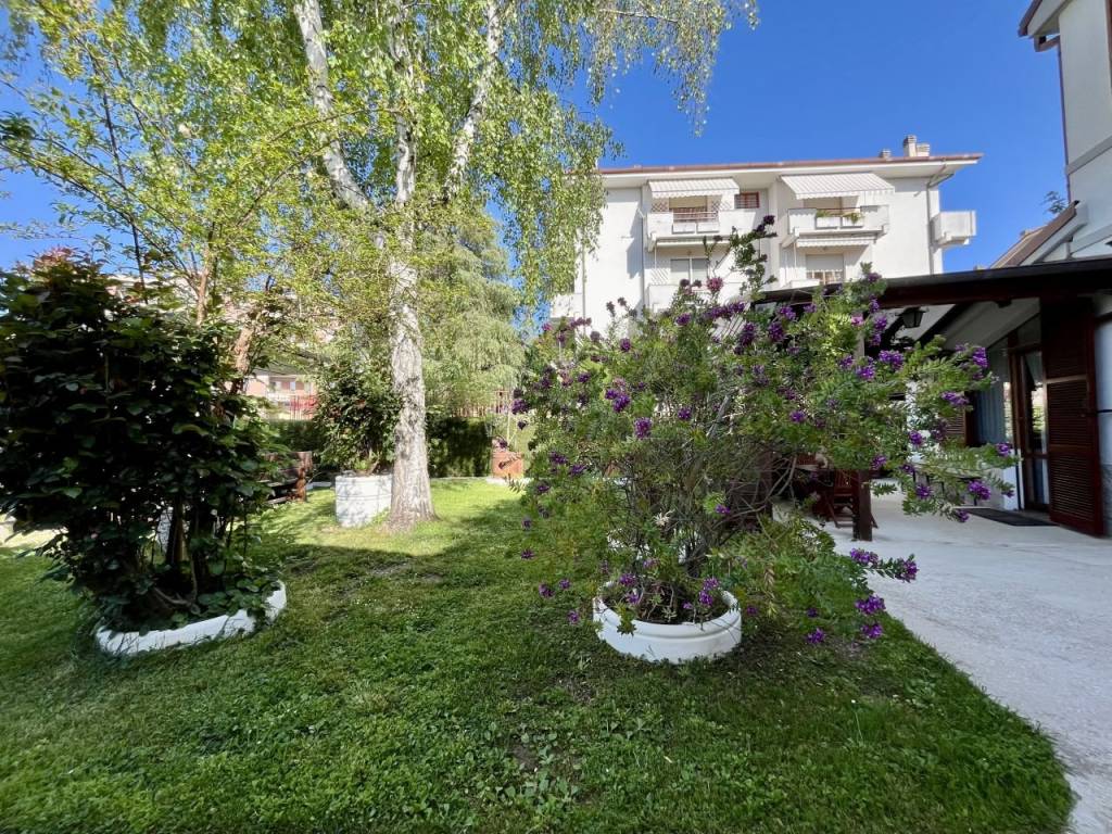 Villetta a schiera a Jesi in Via degli Appennini - Foto 5