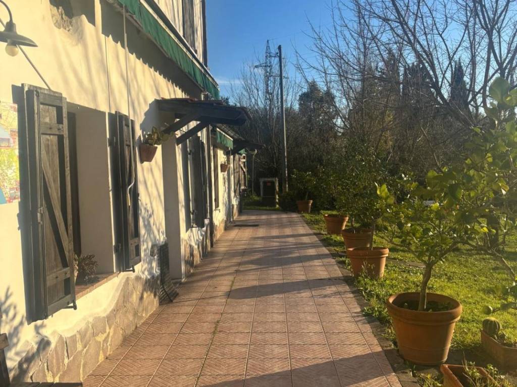 Rustico / casale a Sarzana in Via Turì, 120 - Foto 4