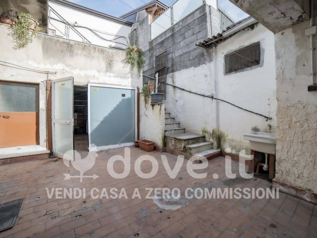 Villa a Gravina di catania in Via Etnea, 138 - Foto 3