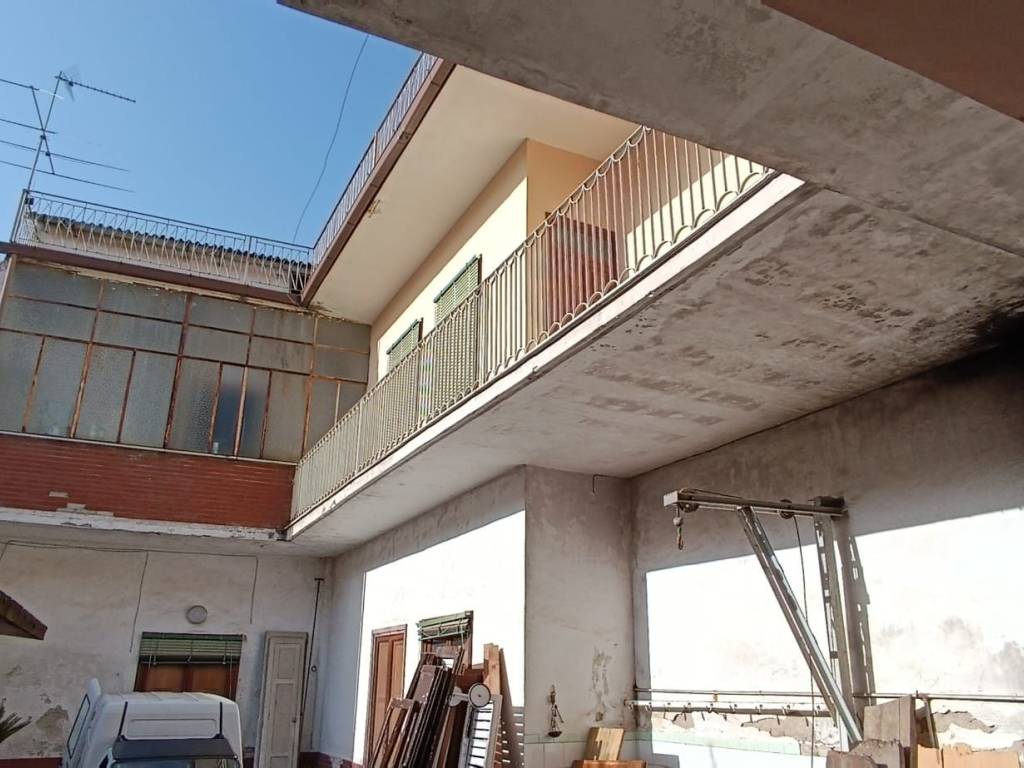 Villa a Casapulla in Via Vescovo Natale, 25 - Foto 5