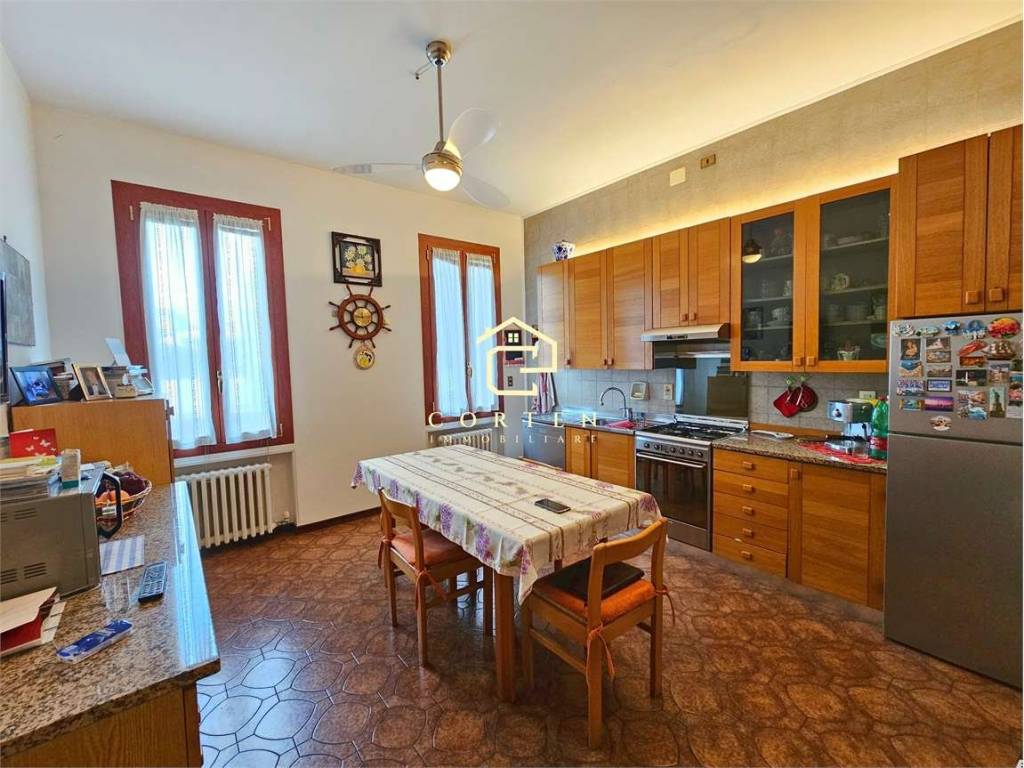 Villa a Noventa padovana in via della resistenza, 16 - Foto 2