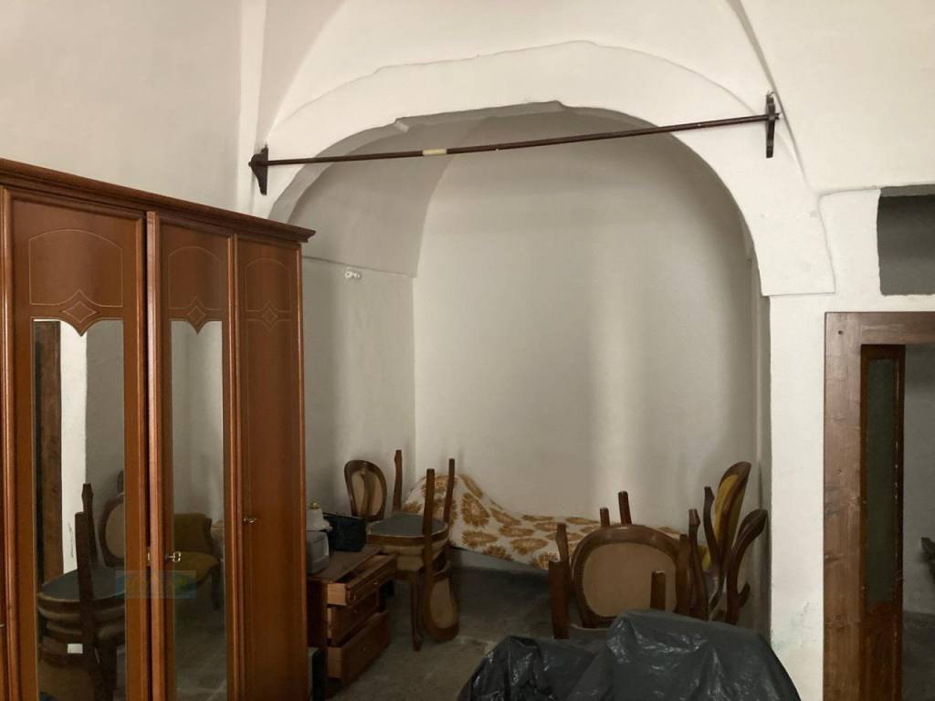 Casa indipendente a Ceglie messapica in Via Enrico Toti - Foto 5