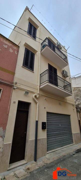 Casa indipendente a Alcamo in VIA FRANCESCO PIPITONE CANGELOSI - Foto 2