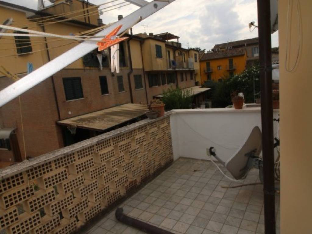 Appartamento a Jesi in Via Giuseppe Garibaldi - Foto 2