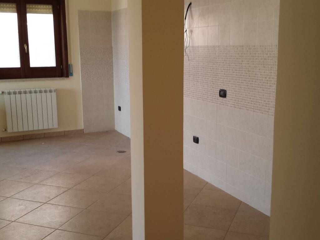 Appartamento a Frosinone in Via Giacomo Puccini, 45 - Foto 3