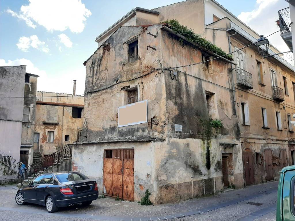Casa indipendente a Lamezia terme in Via Francesco Fiorentino, 129 - Foto 3