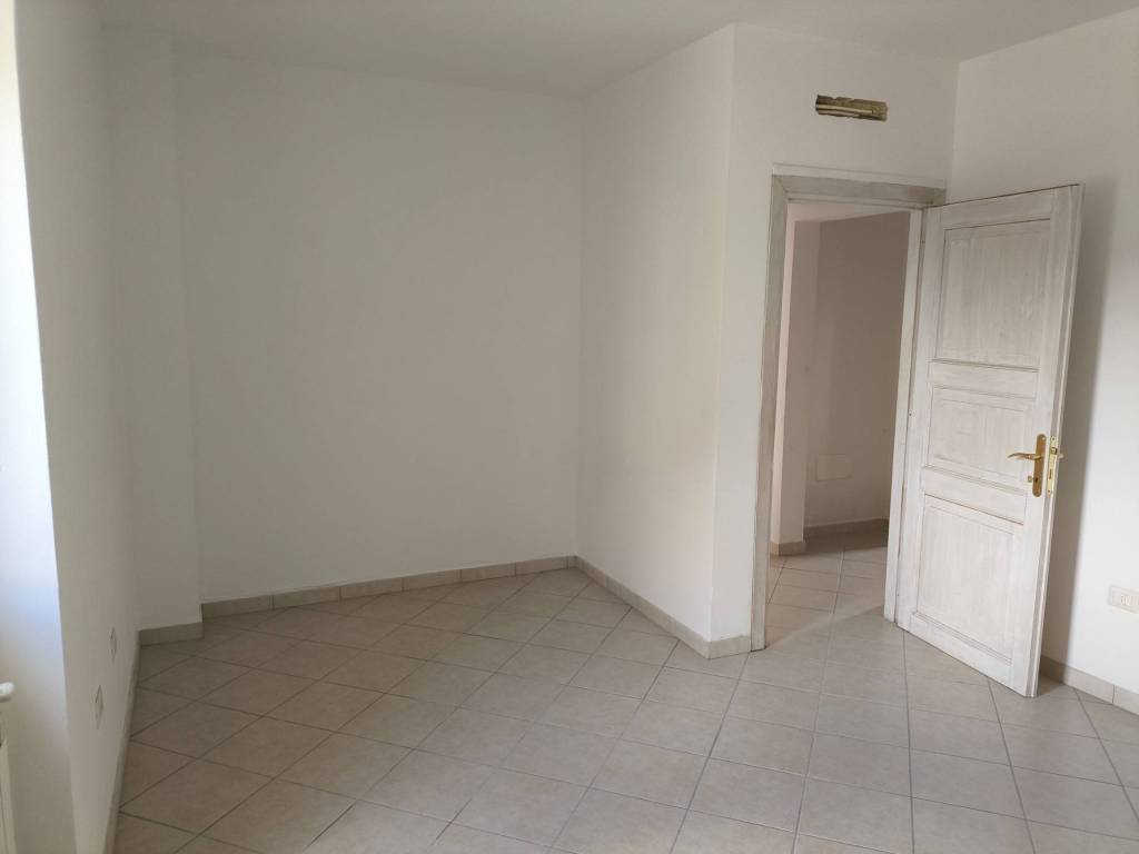 Appartamento a Monsummano terme in Piazza Giuseppe Giusti, 55 - Foto 5