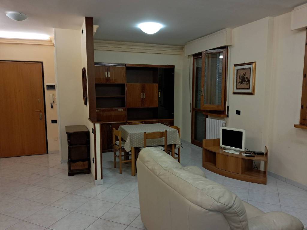 Appartamento a Fabriano in Via Romualdo Sassi - Foto 4
