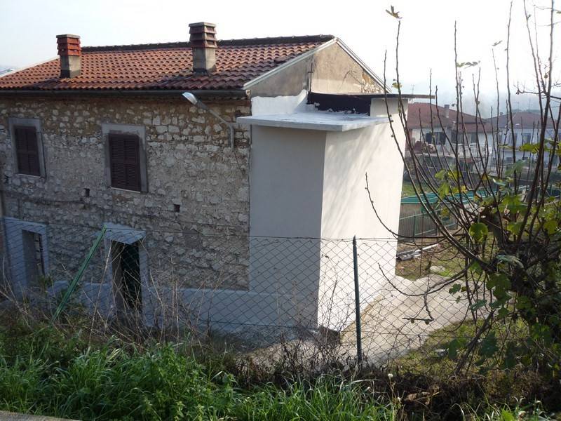Casa indipendente a Ceccano in Strada Statale 637, 83 - Foto 2