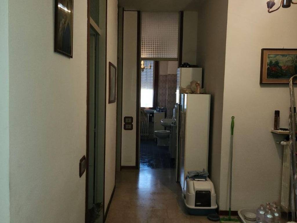 Appartamento a Salsomaggiore terme in Via dell'Unità - Foto 4