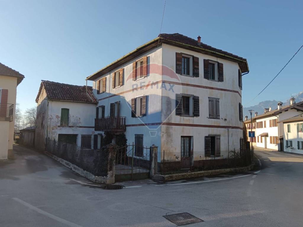 Villa a Borgo valbelluna in Via Pialdier, 90 - Foto 2