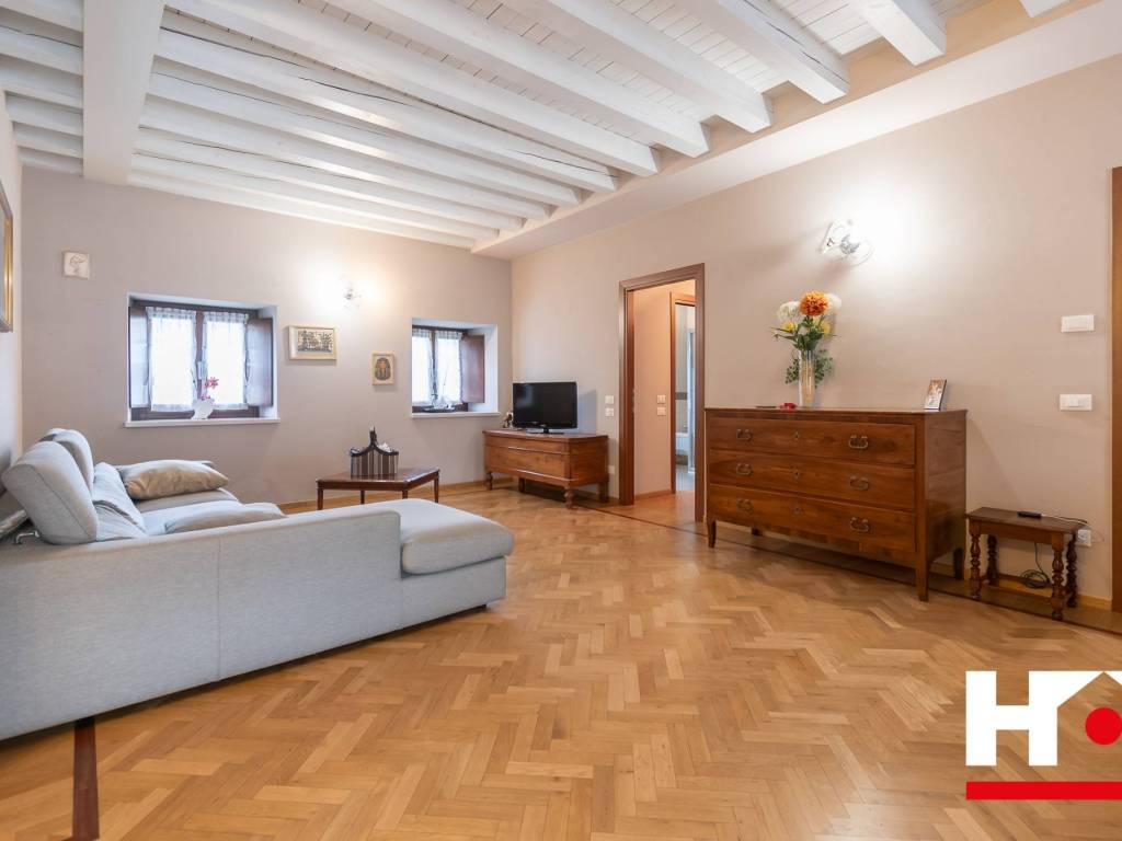 Casa indipendente a Comezzano-cizzago in Piazza Caduti, 30 - Foto 4