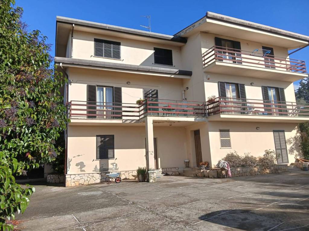 Appartamento a Ferentino in Via Croce Tani Fumone - Foto 2