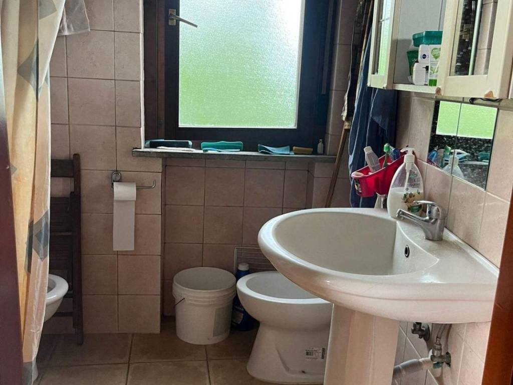 Appartamento a Aprilia in Via Taglio delle cinque miglia - Foto 3