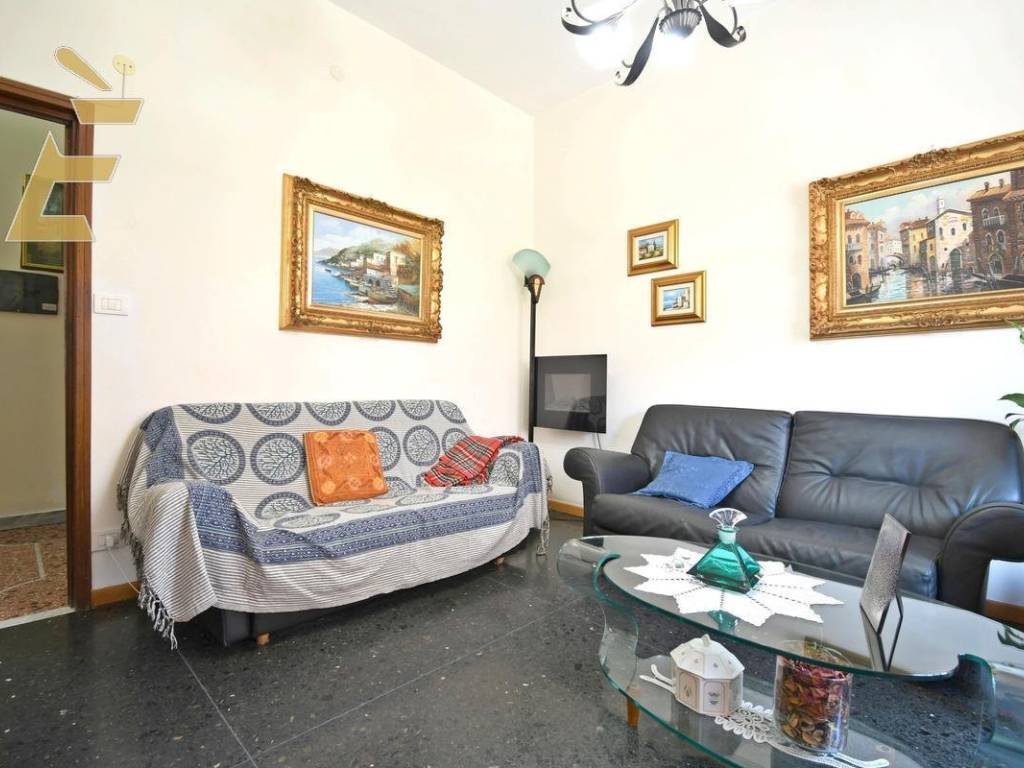 Appartamento a Cagliari in via della pineta, 103 - Foto 2