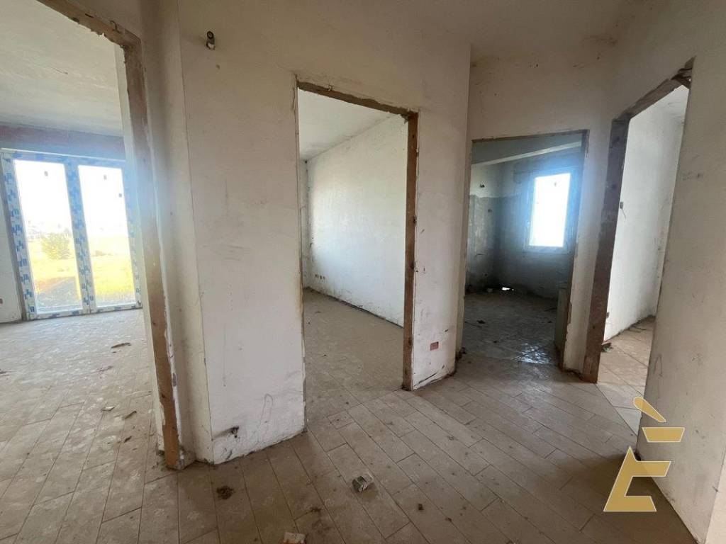 Villa a Aprilia in via scilla - Foto 3