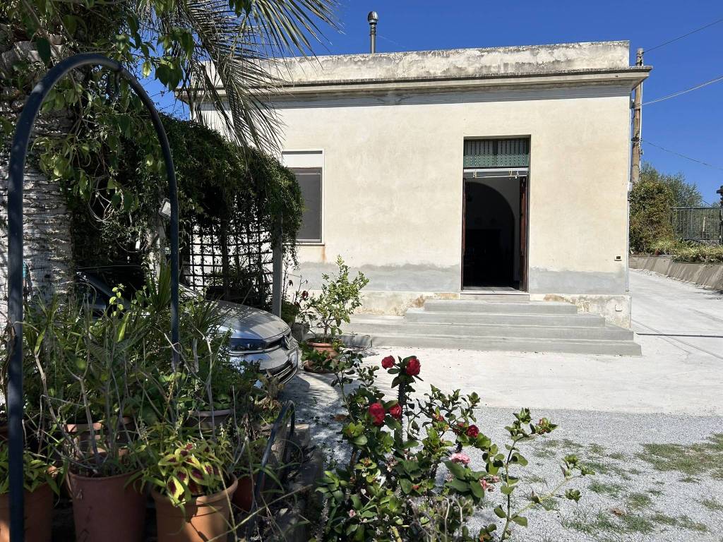Casa indipendente a Milazzo in Via Bevaceto, 36 - Foto 4