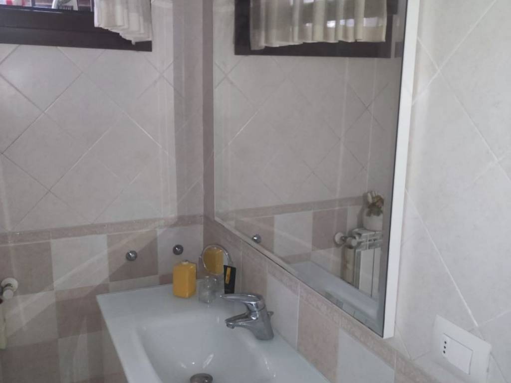 Appartamento a Prato in Via Adriano Zarini - Foto 5