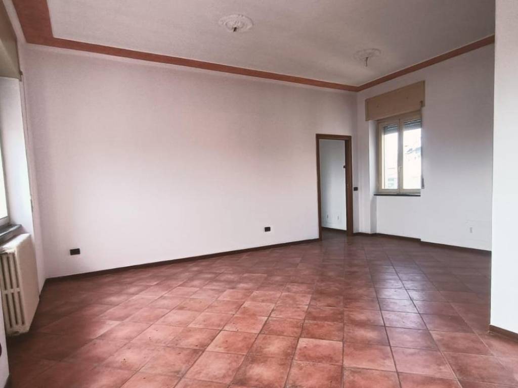 Appartamento a Cremona in Piazza Risorgimento - Foto 3