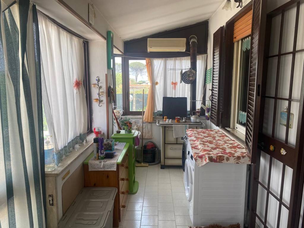 Villa a Aprilia in Via Ufente - Foto 5