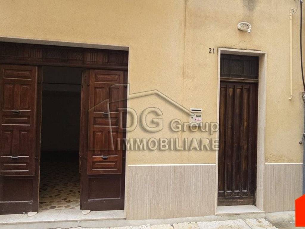 Casa indipendente a Alcamo in VIA VITO MILANA - Foto 2