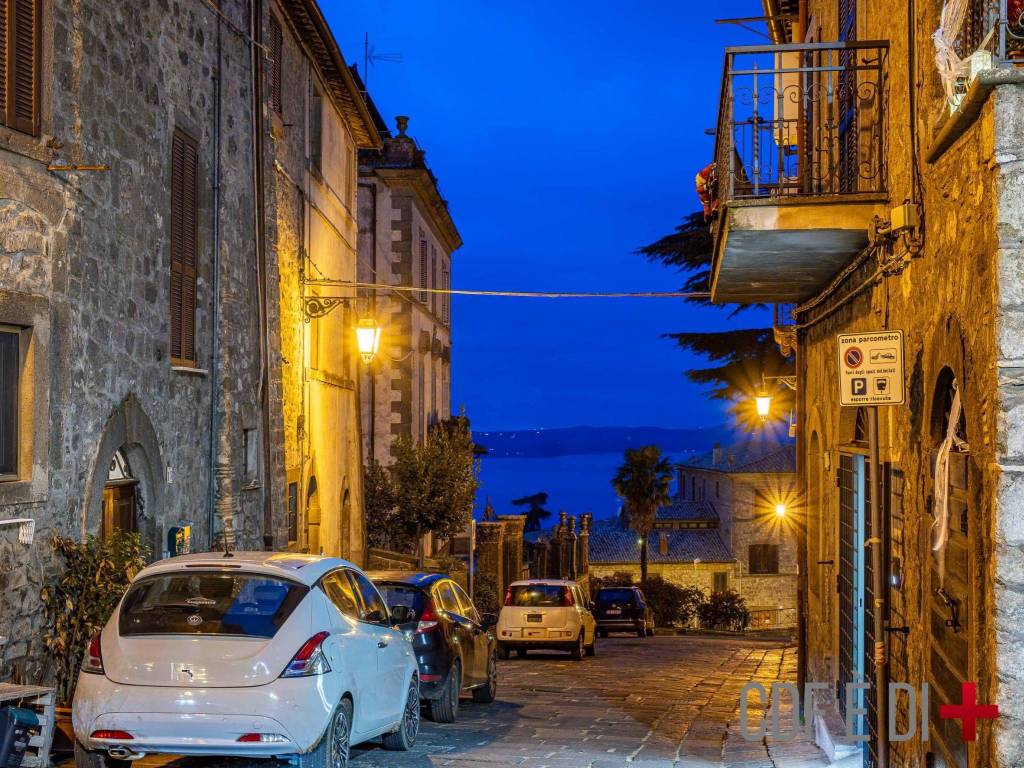 Casa indipendente a Montefiascone in Via Nazionale - Foto 4