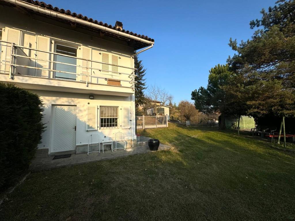 Casa indipendente a Canale in Via Santo Stefano Roero - Foto 2