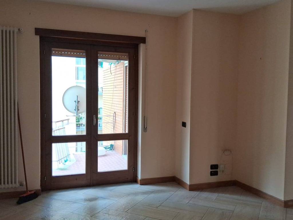 Appartamento a Napoli in Via Alessandro Longo, 15 - Foto 4