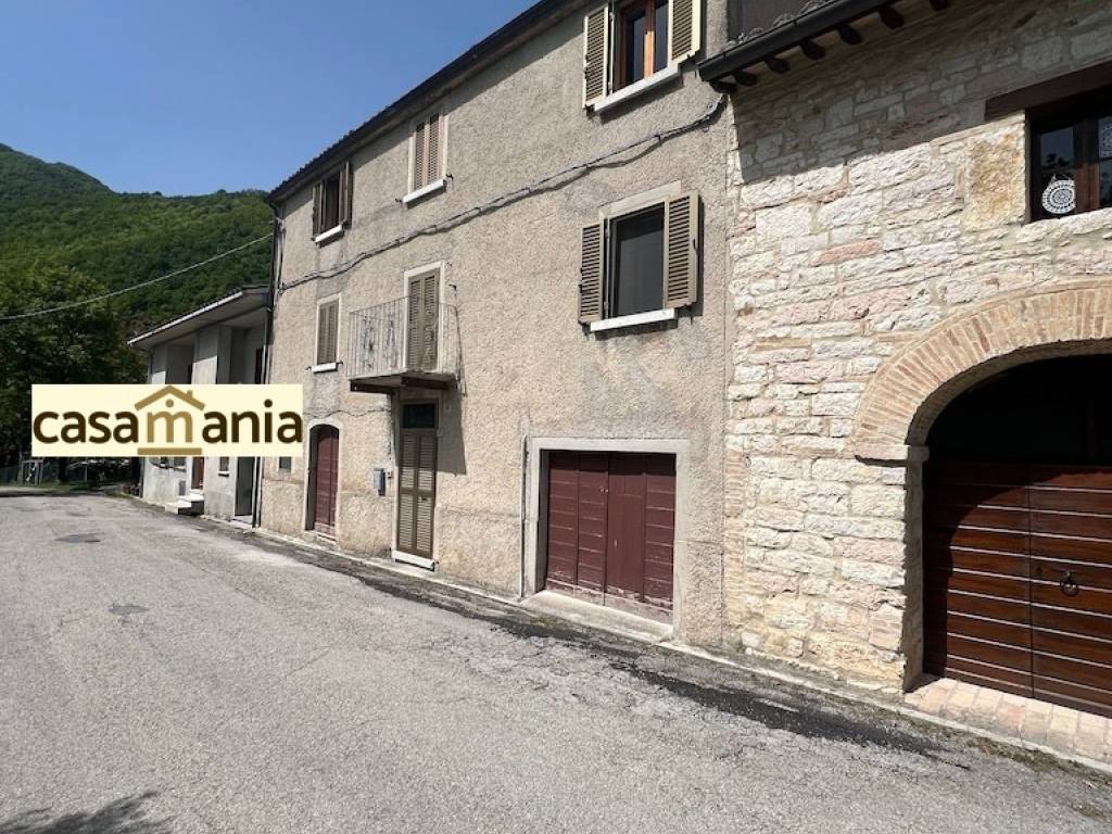 Casa indipendente a Cagli in Località Paravento, 20 - Foto 3