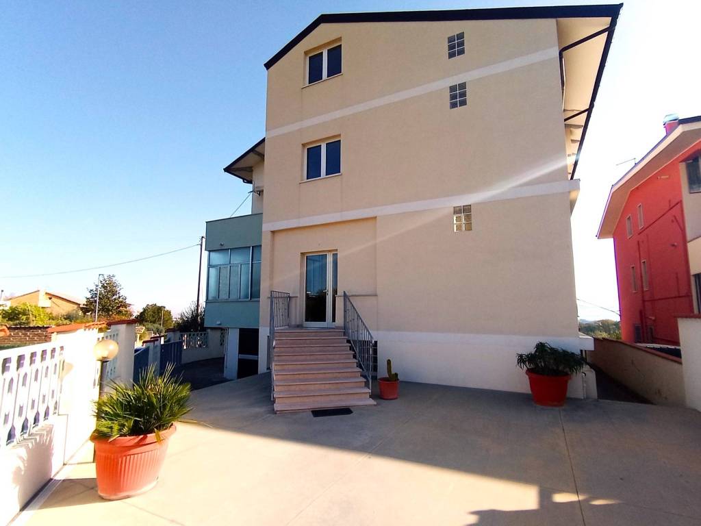 Appartamento a Cepagatti in Via Capone, 8 - Foto 4