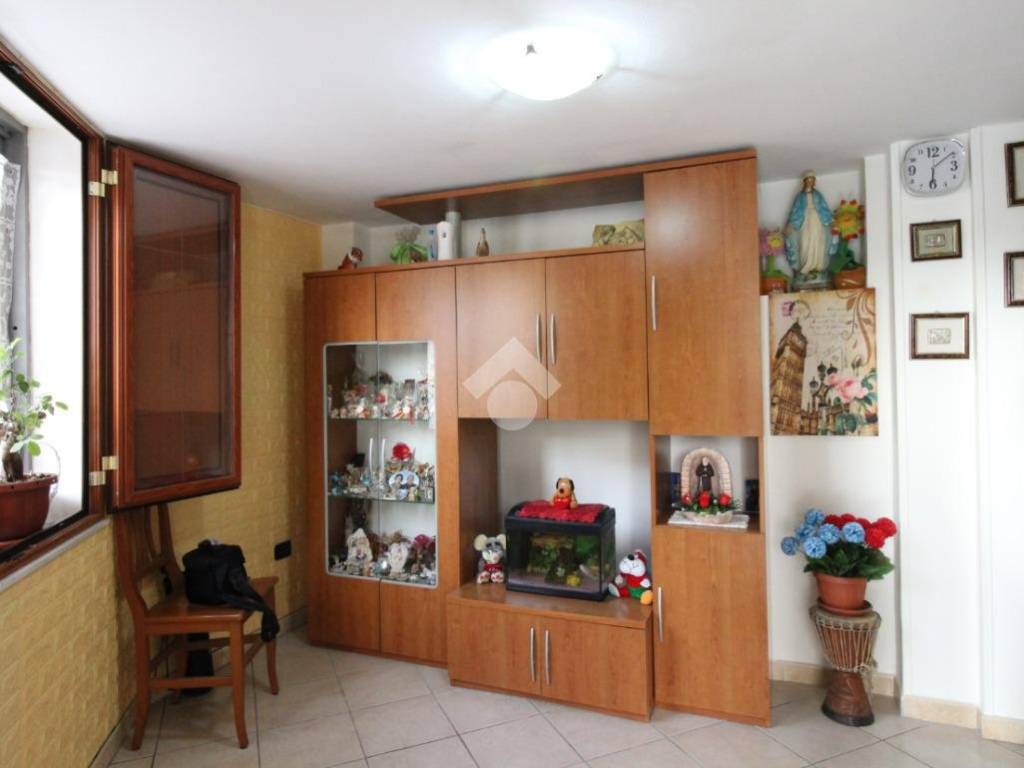 Appartamento a Casapulla in Via Salvo D'acquisto, 16 - Foto 4