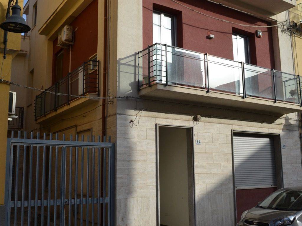 Casa indipendente a Carlentini in Via Guglielmo Marconi - Foto 2