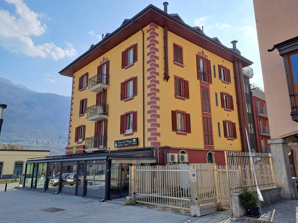 Immobile a Sondrio in Piazzale Giovanni Bertacchi - Foto 3