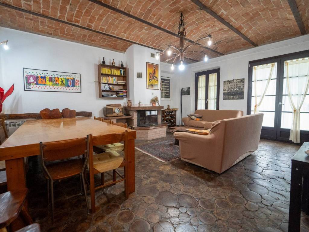 Casa indipendente a Sommariva perno in Località Cossola, 4 - Foto 3
