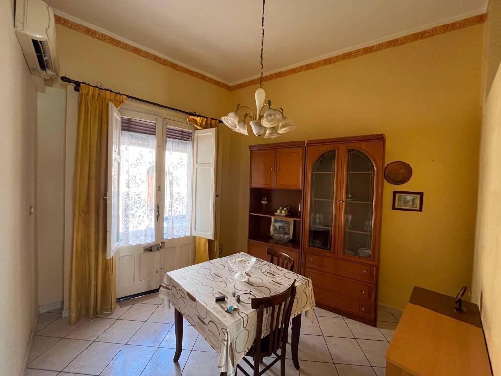 Casa indipendente a Carlentini in Via Giovanni Bovio, 62 - Foto 2