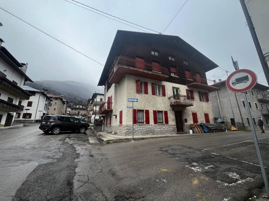 Appartamento a Domegge di cadore in Via 24 Maggio - Foto 4