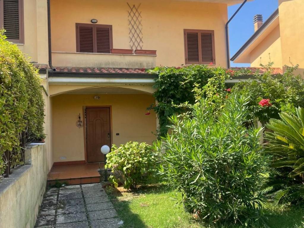 Villa a Sabaudia - Foto 2