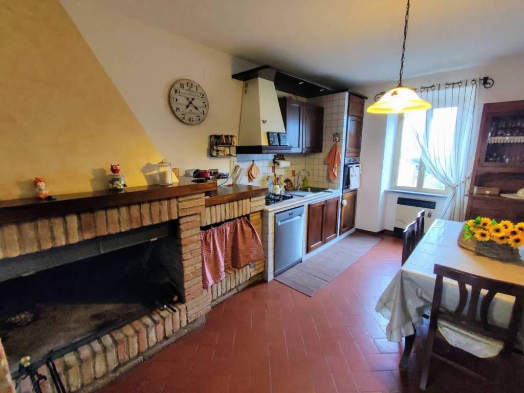 Casa indipendente a Amelia in Via Giuseppe Sinopoli - Foto 2